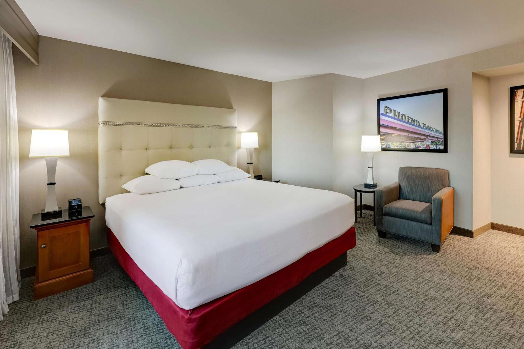 Drury Inn & Suites Phoenix Airport Exteriör bild