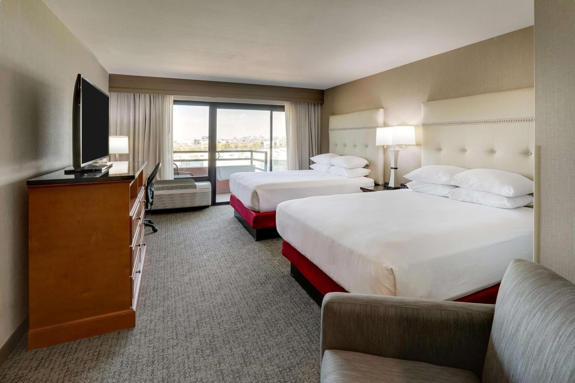 Drury Inn & Suites Phoenix Airport Exteriör bild