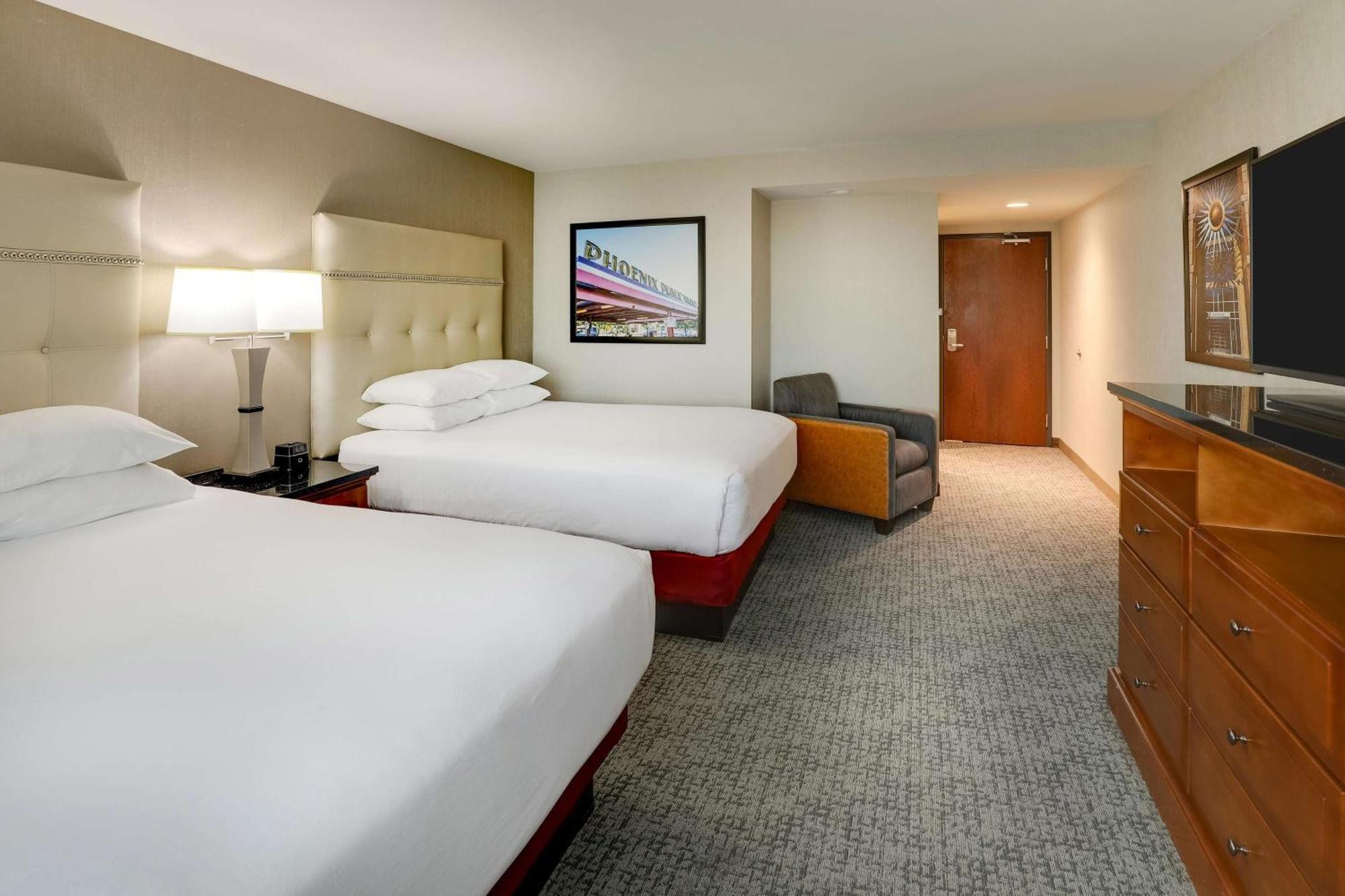 Drury Inn & Suites Phoenix Airport Exteriör bild