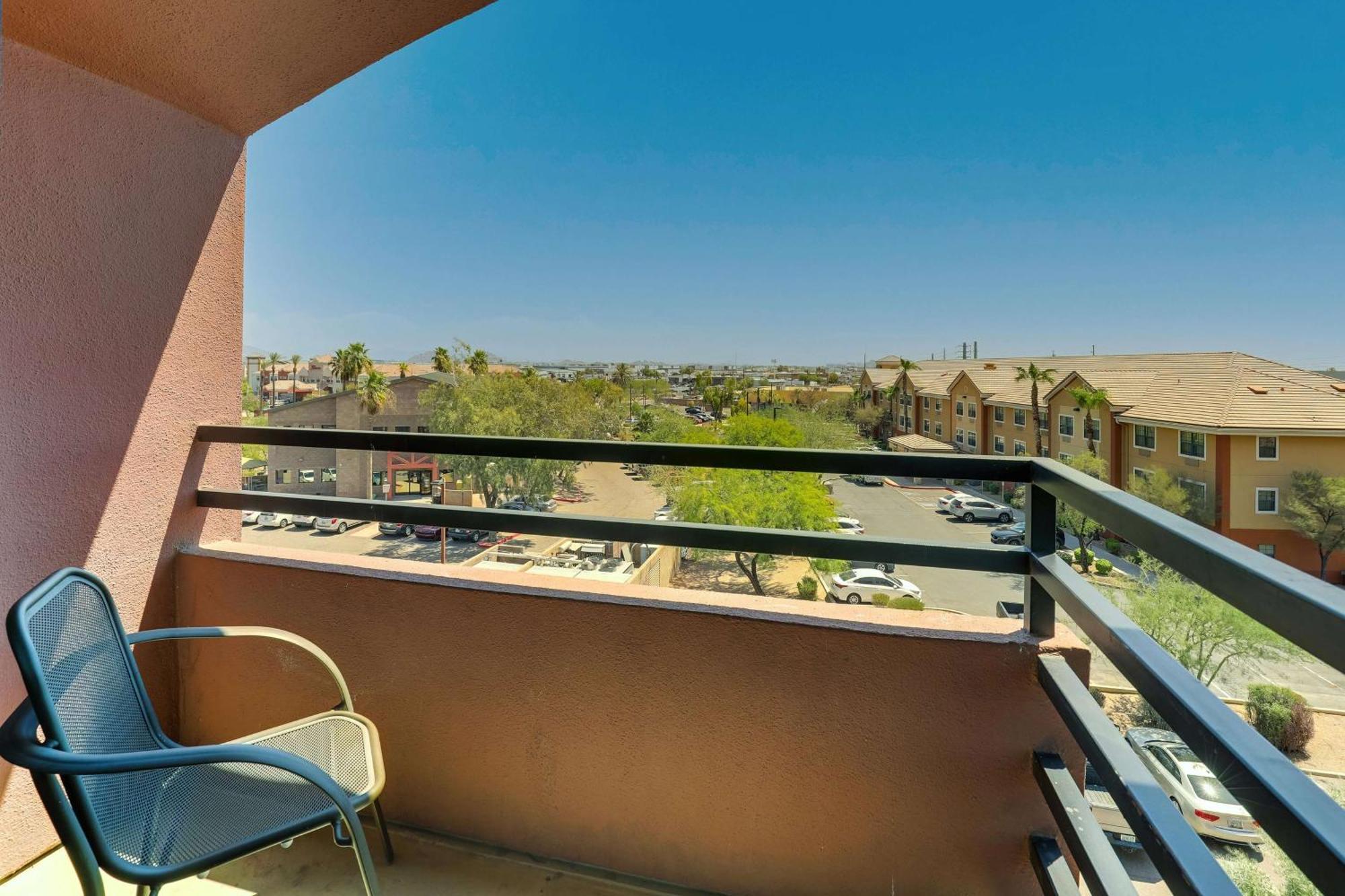 Drury Inn & Suites Phoenix Airport Exteriör bild